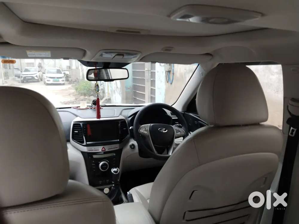 Mahindra Xuv300 2021 1st Owner