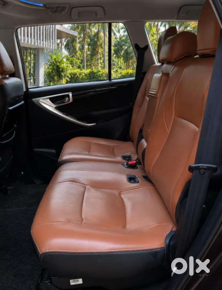 Toyota Innova Crysta 2.4 V, 2019, Diesel