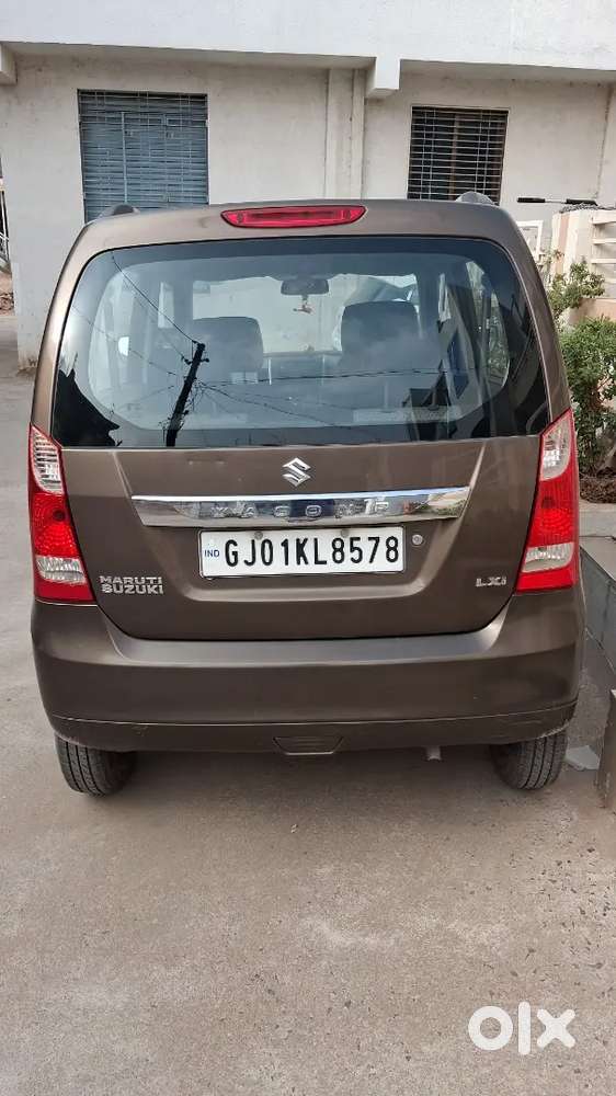 Wagon R 2011 Lxi Petrol,brown Colour