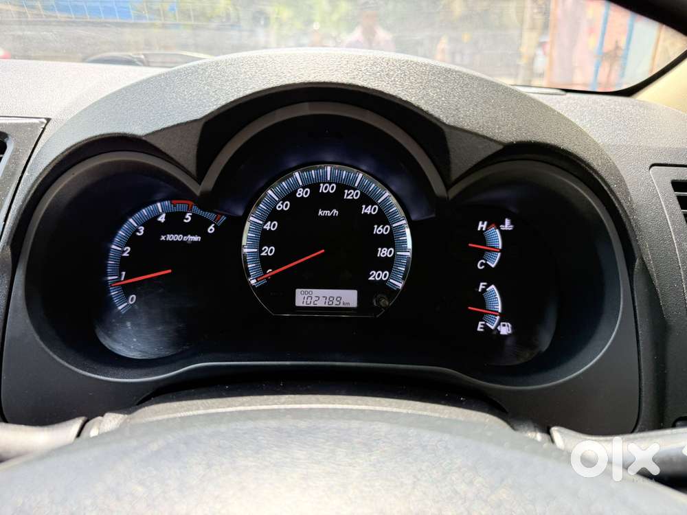 Toyota Fortuner 2011-2016 4x2 Manual, 2015, Diesel
