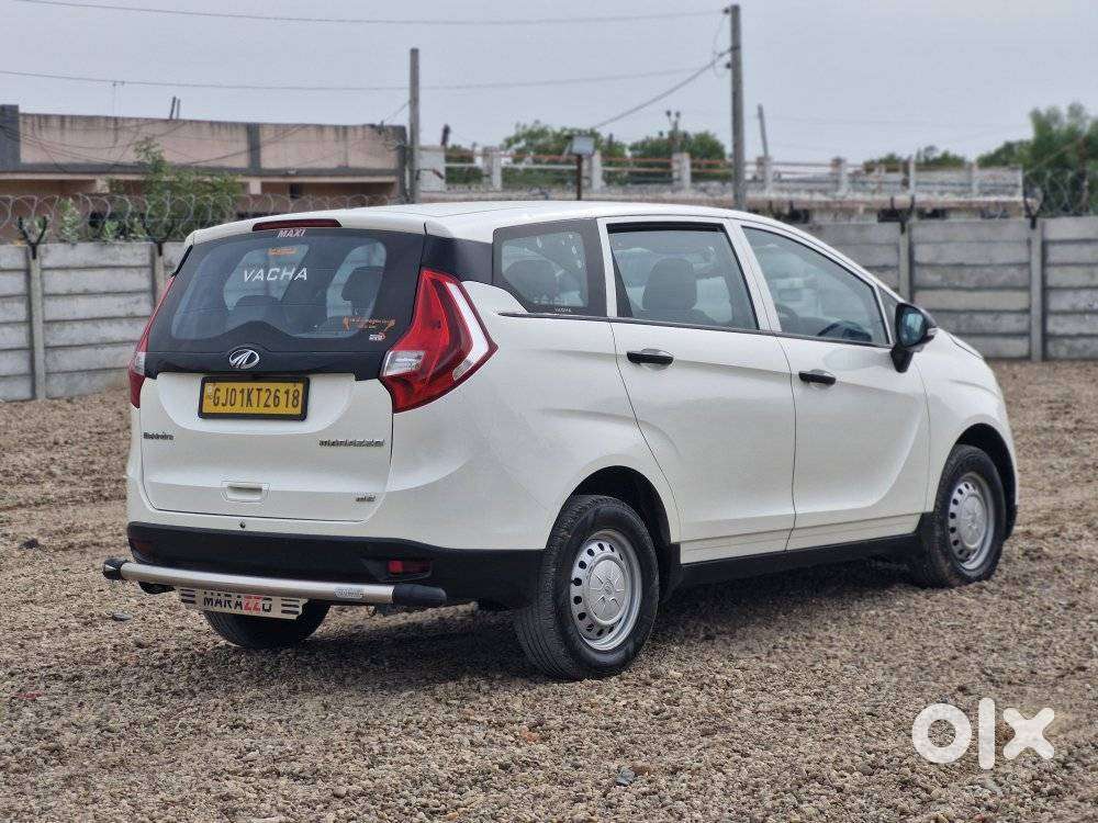 Mahindra Marazzo M2 8str, 2022, Diesel