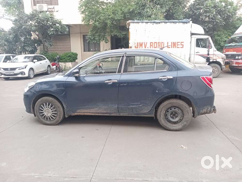 Maruti Suzuki Dzire 1.2 Vxi, 2022, Petrol