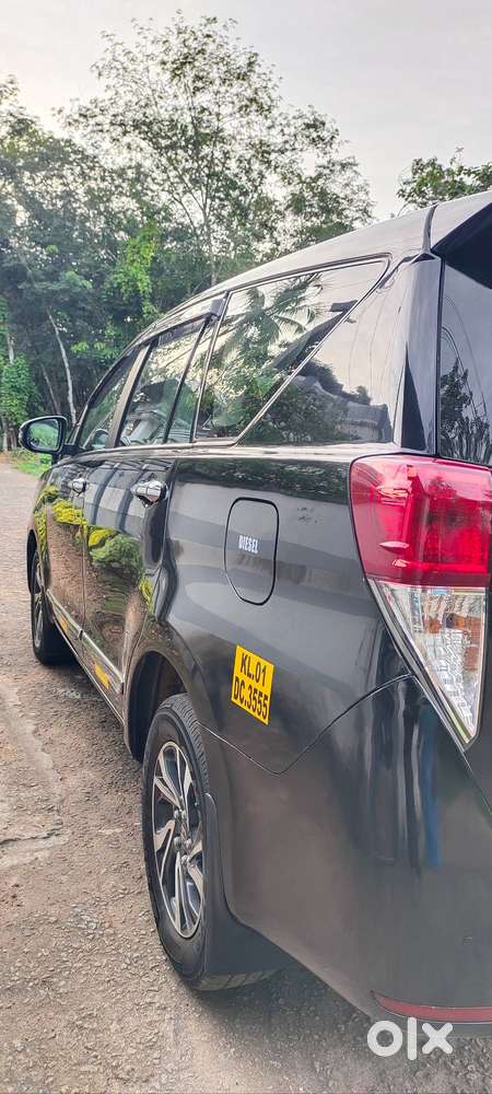 Toyota Innova Crysta Gx Diesel 2024