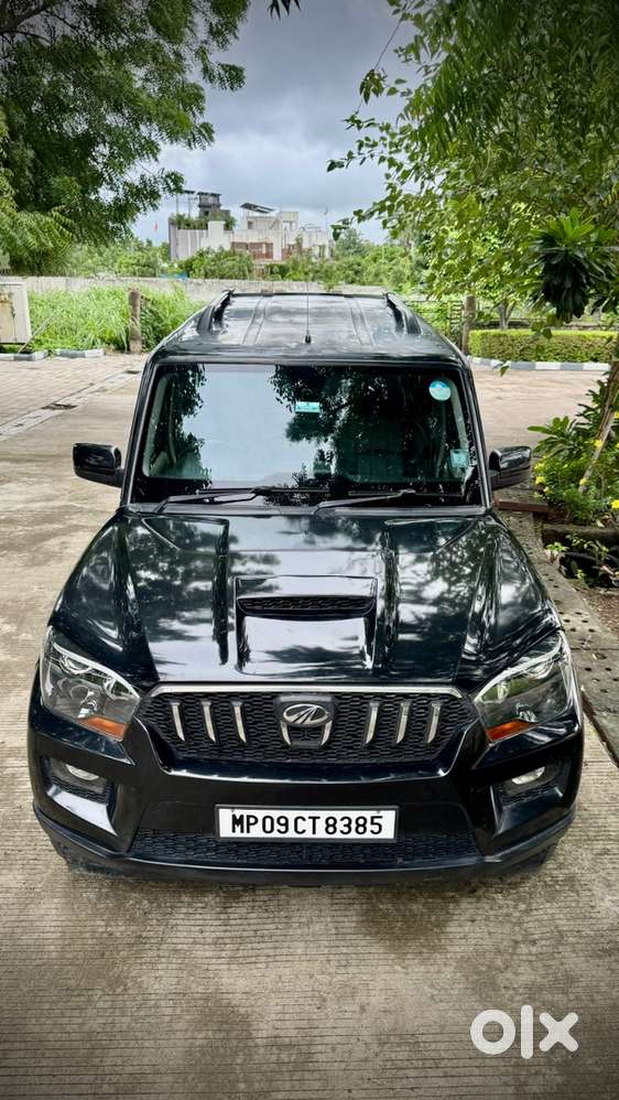 Mahindra Scorpio S10 Automatic 4x4