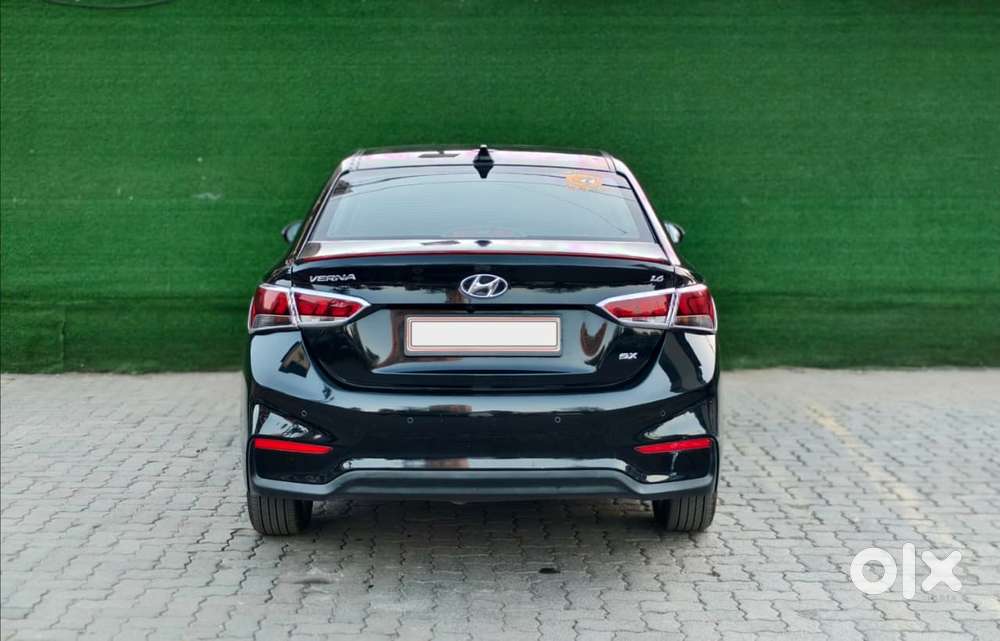 Hyundai Verna, 2018, Petrol