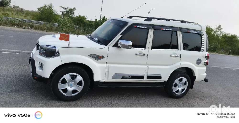 Mahindra Scorpio 2016 Diesel 85213 Km Driven