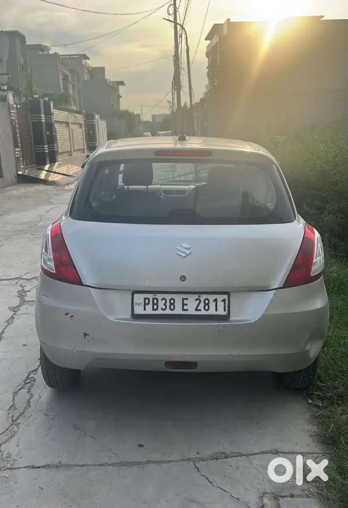 Maruti Suzuki Swift 2016