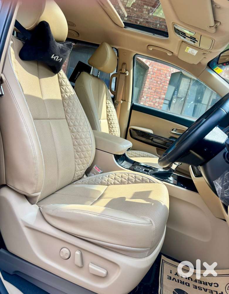 Kia Carnival Limousine Plus 7 Str, 2022, Diesel