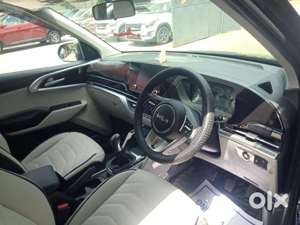 Kia Carens 2022 Diesel Well Maintained