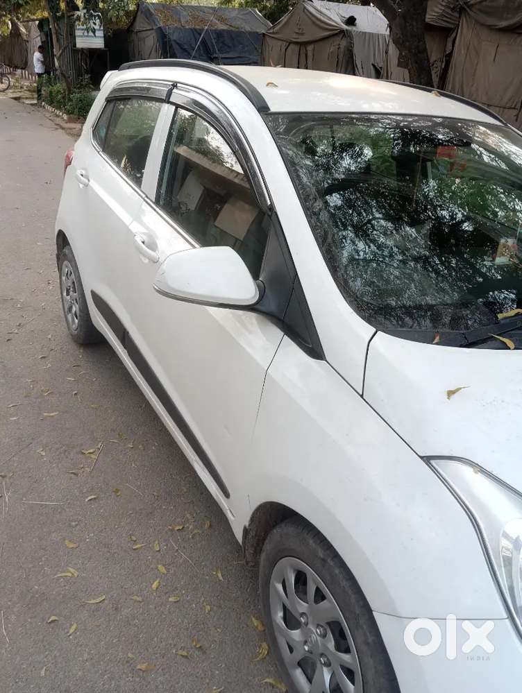 Hyundai Grand I10 2018 Petrol 67000 Km Driven