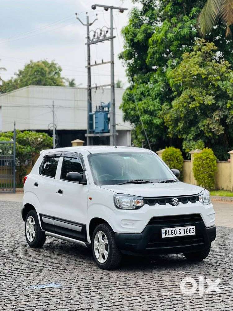Maruti Suzuki S-presso Vxi Opt, 2020, Petrol