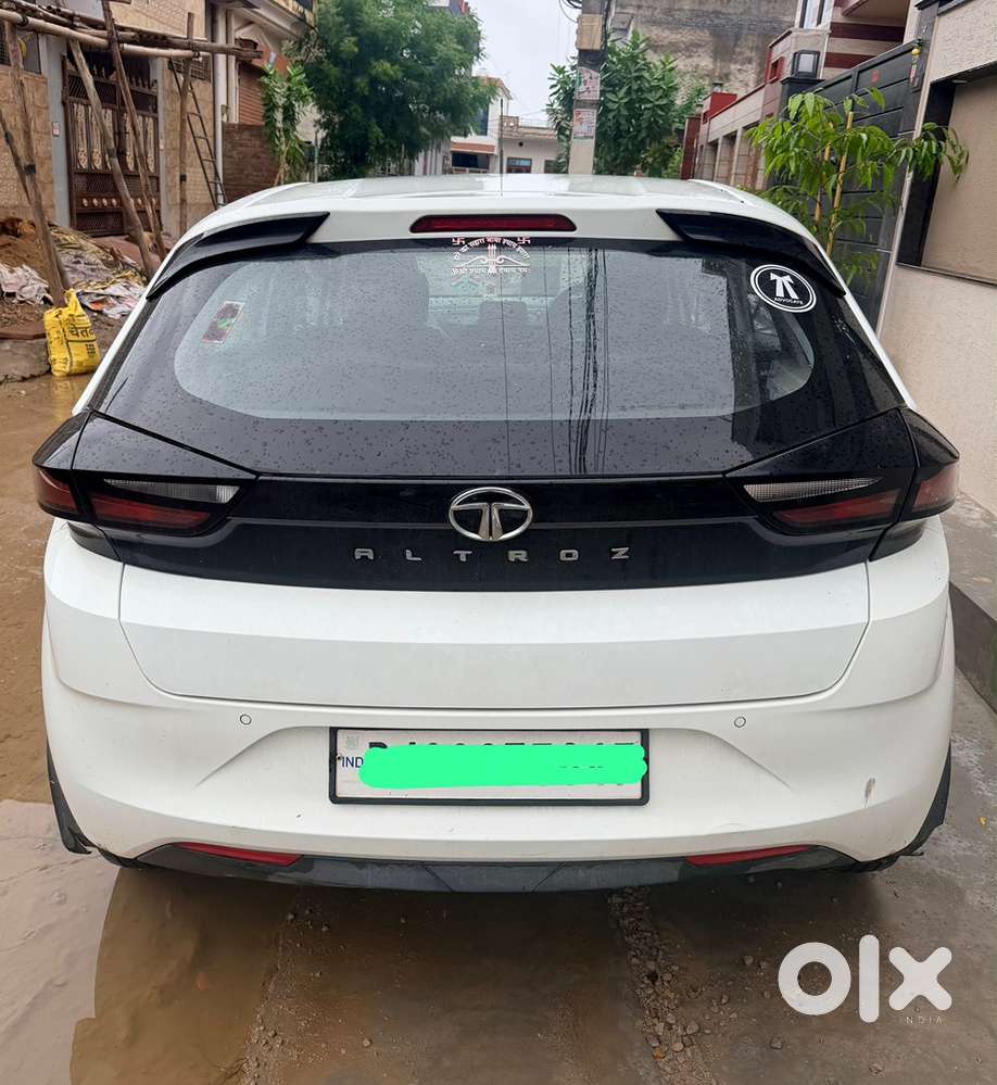 Tata Altroz Petrol 2021