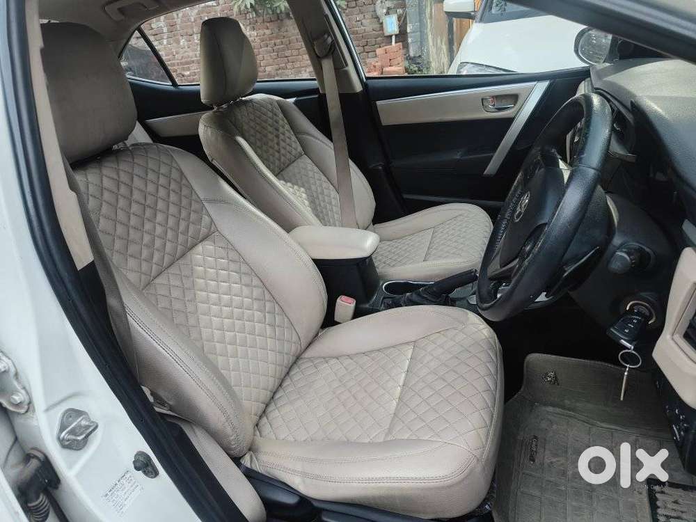 Toyota Corolla Altis G At, 2016, Petrol
