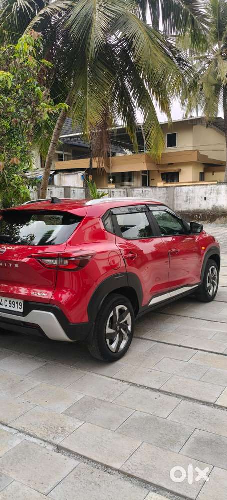 Nissan Magnite, 2024, Petrol