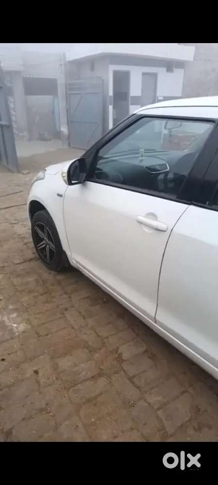 Maruti Suzuki Swift Dzire 2013 With Alloy