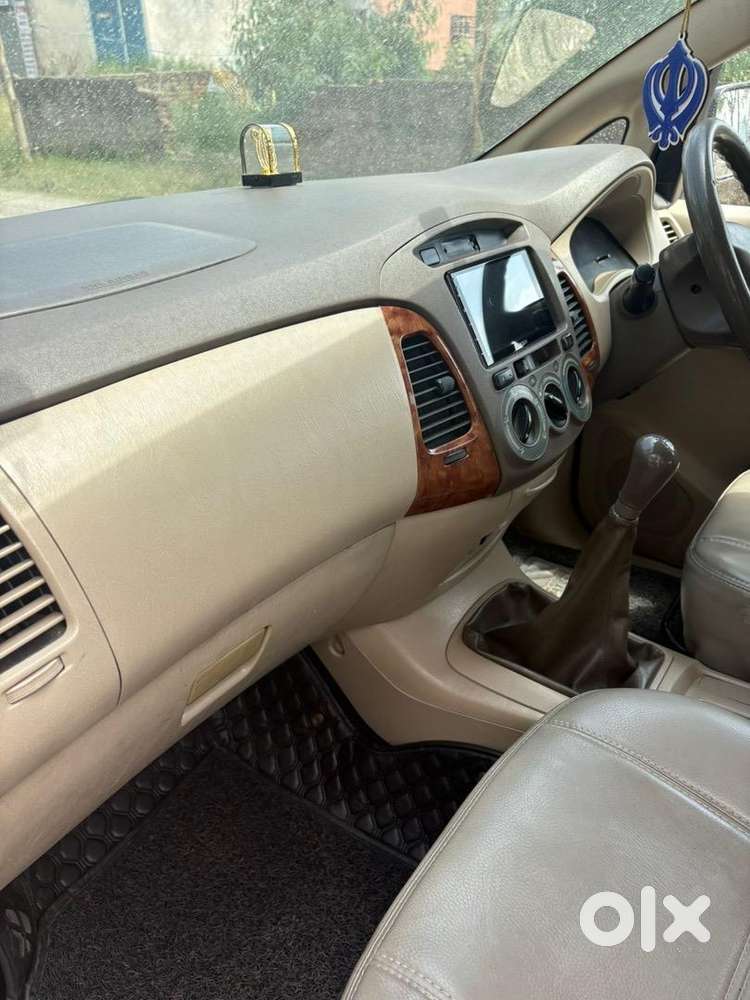 Toyota Innova 2008 Diesel Well Maintained