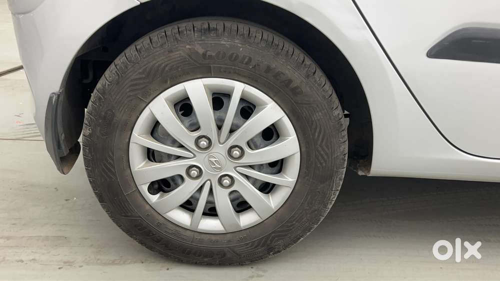 Hyundai I10 Sportz 1.1 Irde2, 2014, Petrol