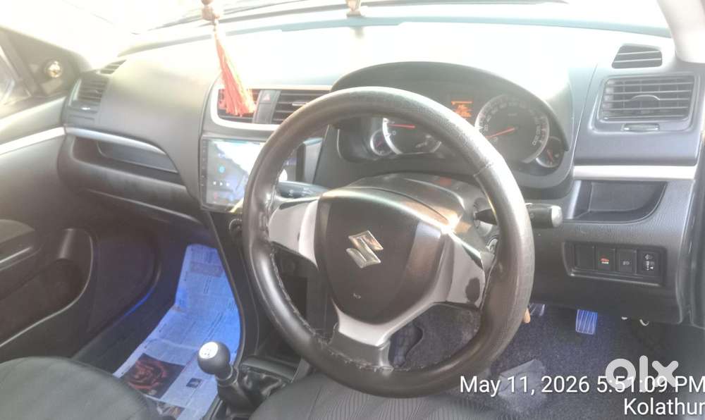 Maruti Suzuki Swift Vxi 1.2 Abs Bs-iv, 2012, Petrol
