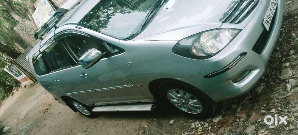Toyota Innova 2.5 Ev (diesel) Ps 8 Seater Bs Iv, 2011, Diesel