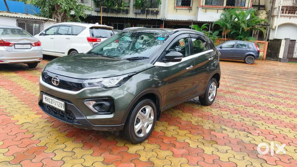 Tata Nexon 1.2 Revotron Xma Amt (s), 2022, Petrol