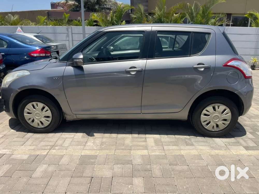 Maruti Suzuki Swift Vxi, 2013, Petrol