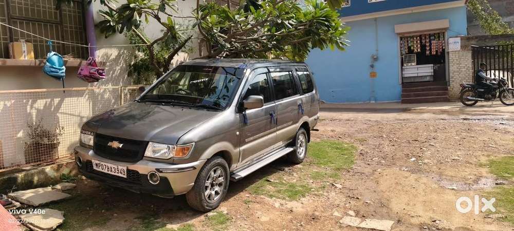 Chevrolet Tavera 2015 Diesel 130000 Km Driven