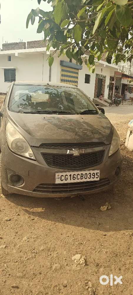 Rakhne Ki Jagah Na H Isliye Bech Raha Hu ,