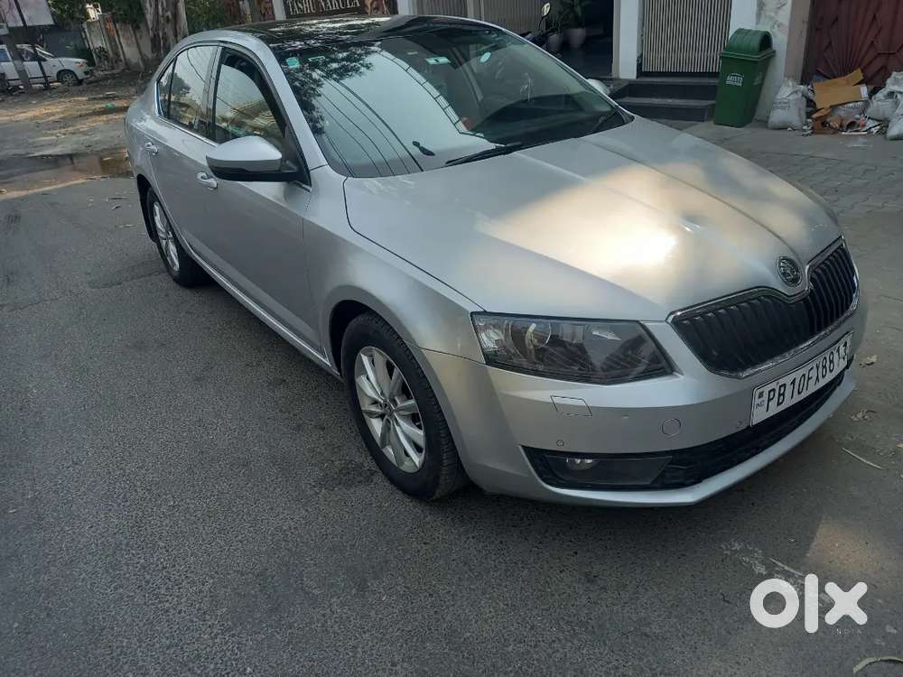 Automatic Skoda Octavia Petrol 2016