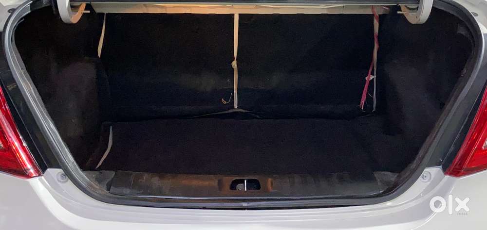 Maruti Suzuki Swift Dzire Vxi 1.2, 2014, Petrol