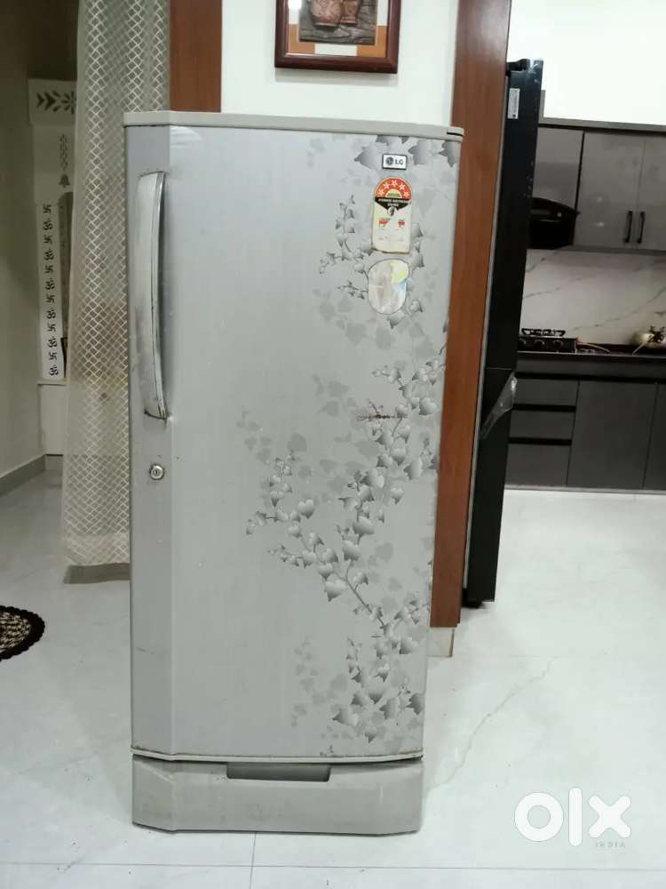Single door 185 ltr good condition