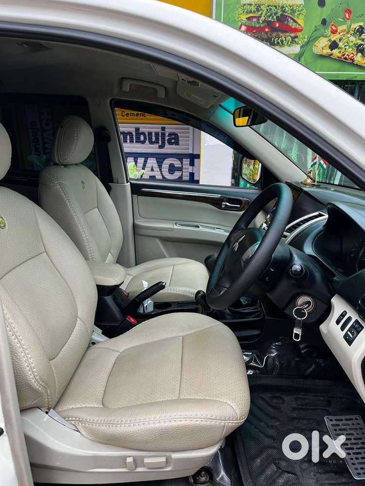 2013 Mitsubishi Pajero Sport