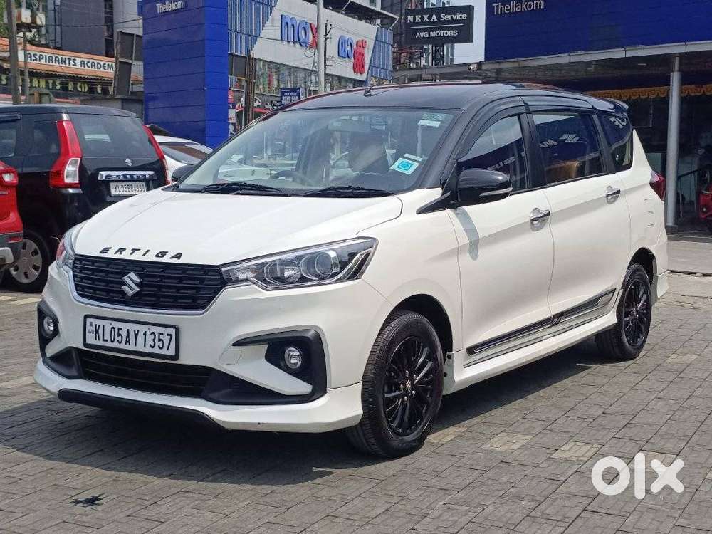 Maruti Suzuki Ertiga Zxi Plus Shvs, 2022, Petrol