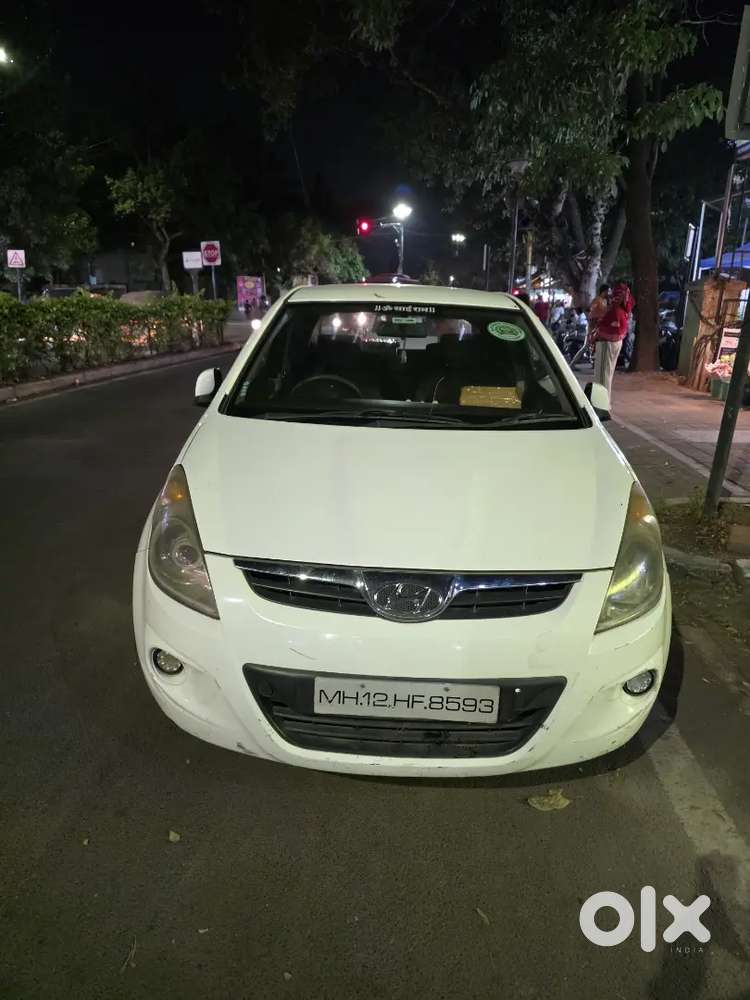 Hyundai I20 2012 Petrol 120000 Km Driven
