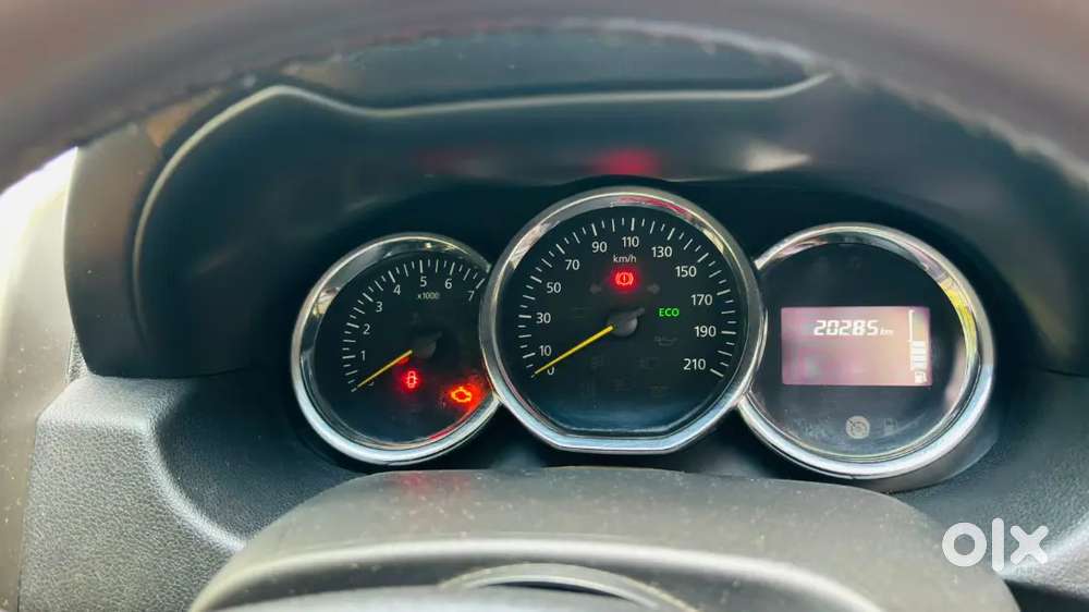 Renault Duster Rxs Mt Petrol