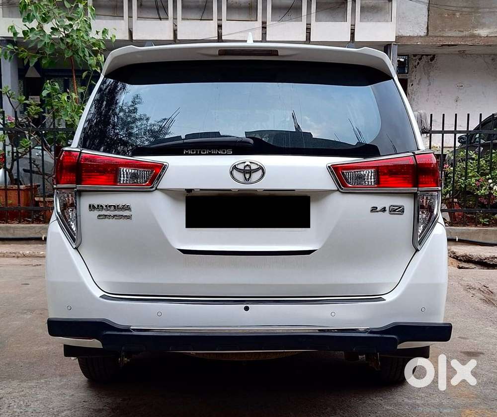 Toyota Innova Crysta [2020-ongoing] 2.4 Gx 7 Str, 2022, Diesel