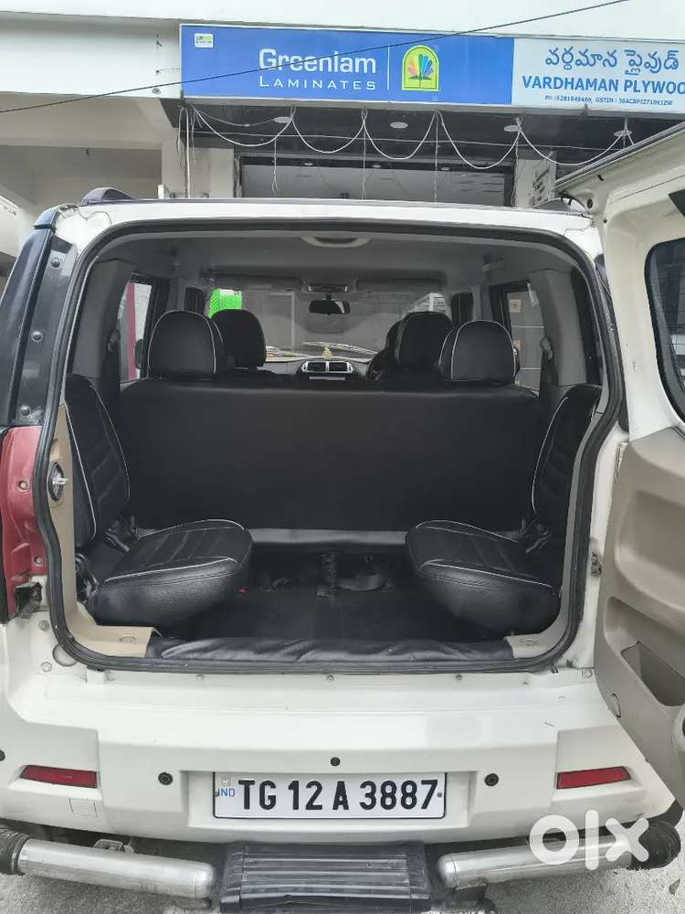Mahindra Tuv 300 2016 Diesel 97000 Km Driven