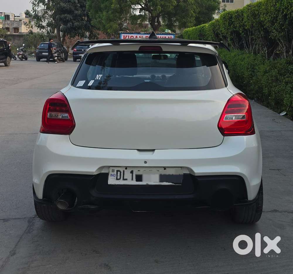 Maruti Suzuki Swift Vxi Optional, 2022, Petrol