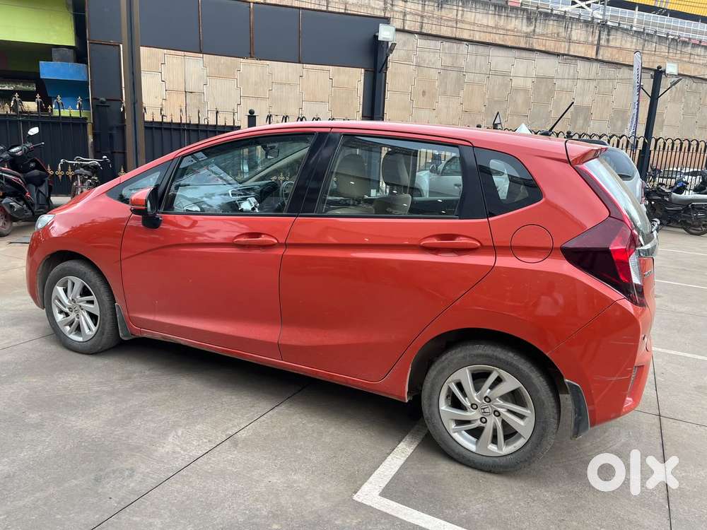Honda Jazz V Cvt, 2015, Petrol
