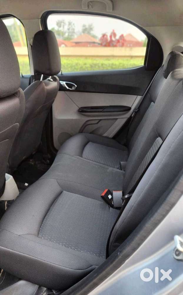 Tata Tiago 1.2 Revotron Xz Wo Alloy, 2019, Petrol