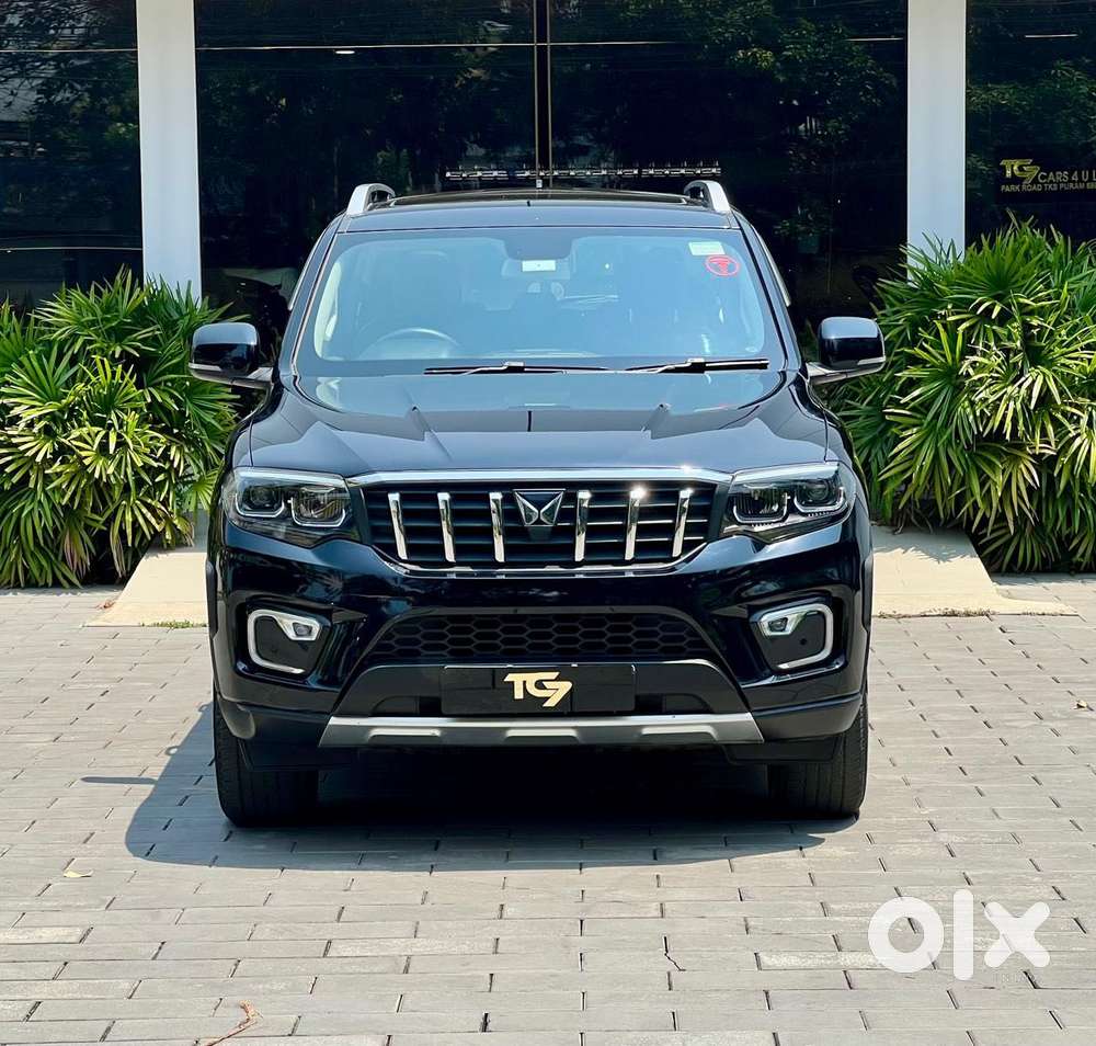 Mahindra Scorpio-n 2.2 Z8 Diesel At 7 Str, 2023, Diesel