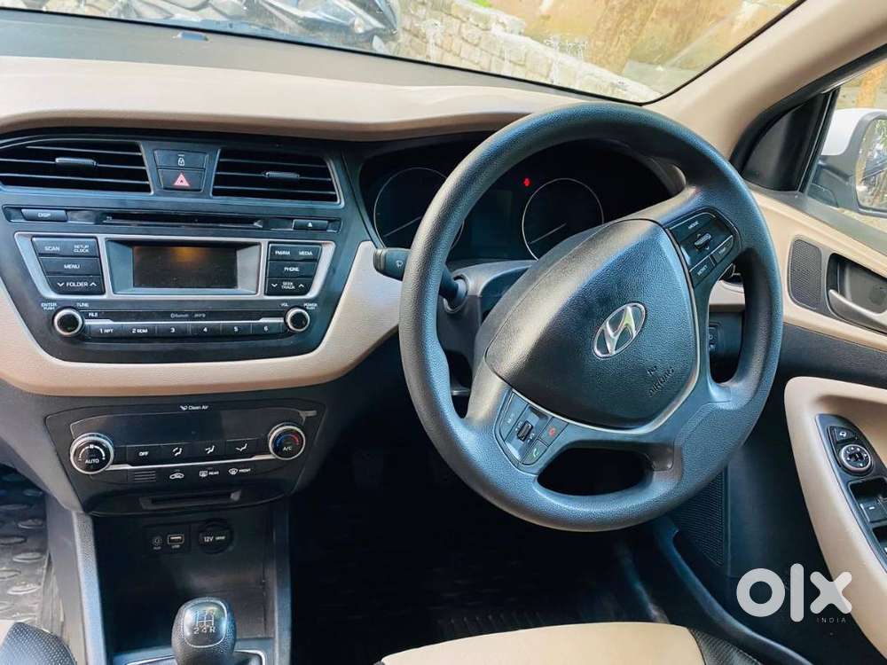 Single Hand Drive Moving To Banglore  Hyundai I20 Active Sx 2005