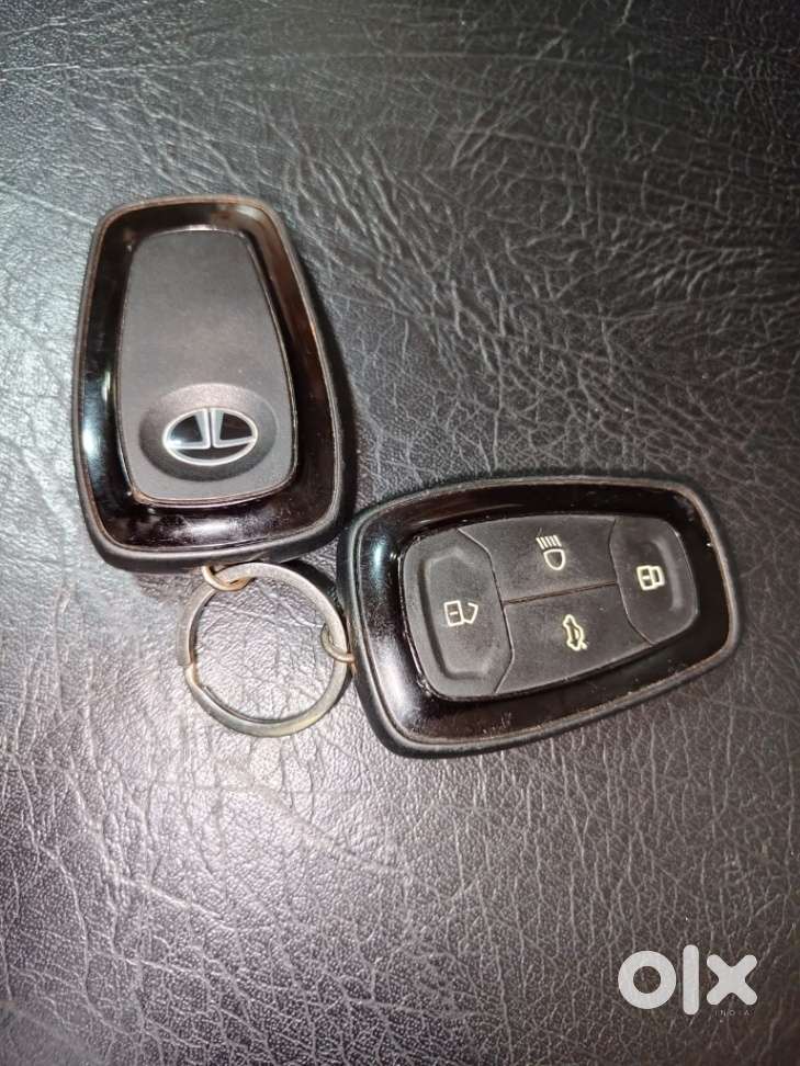 Tata Altroz Xz Plus (s), 2021, Petrol