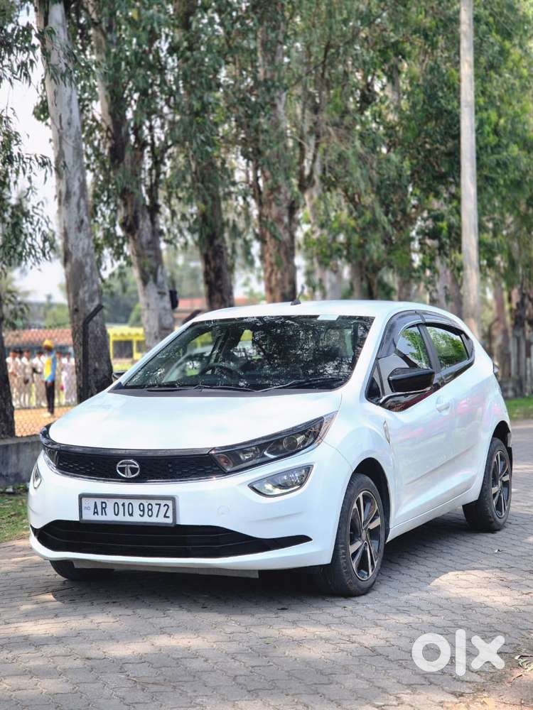 Tata Altroz Xz, 2023, Petrol