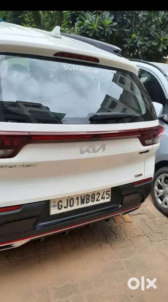 Kia Sonet 2021 Petrol 49k Km Driven, Top Model, Fully Automatic
