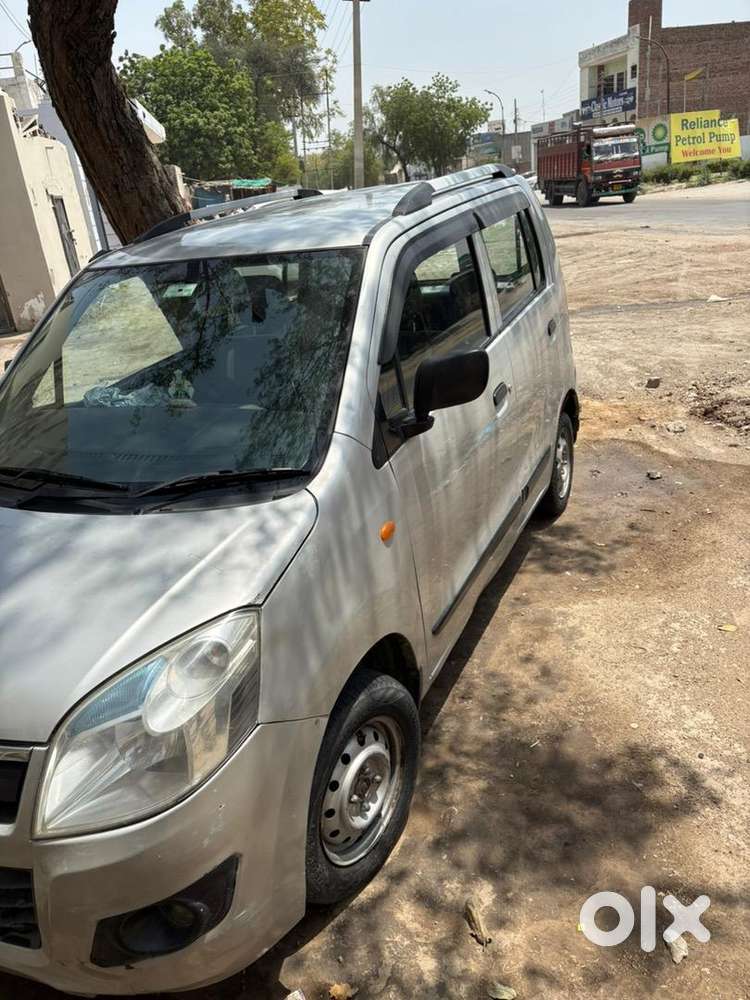 Maruti Suzuki Wagon R 2014 Petrol Well Maintained