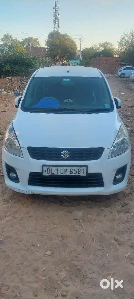 Maruti Suzuki Ertiga Cng 2013