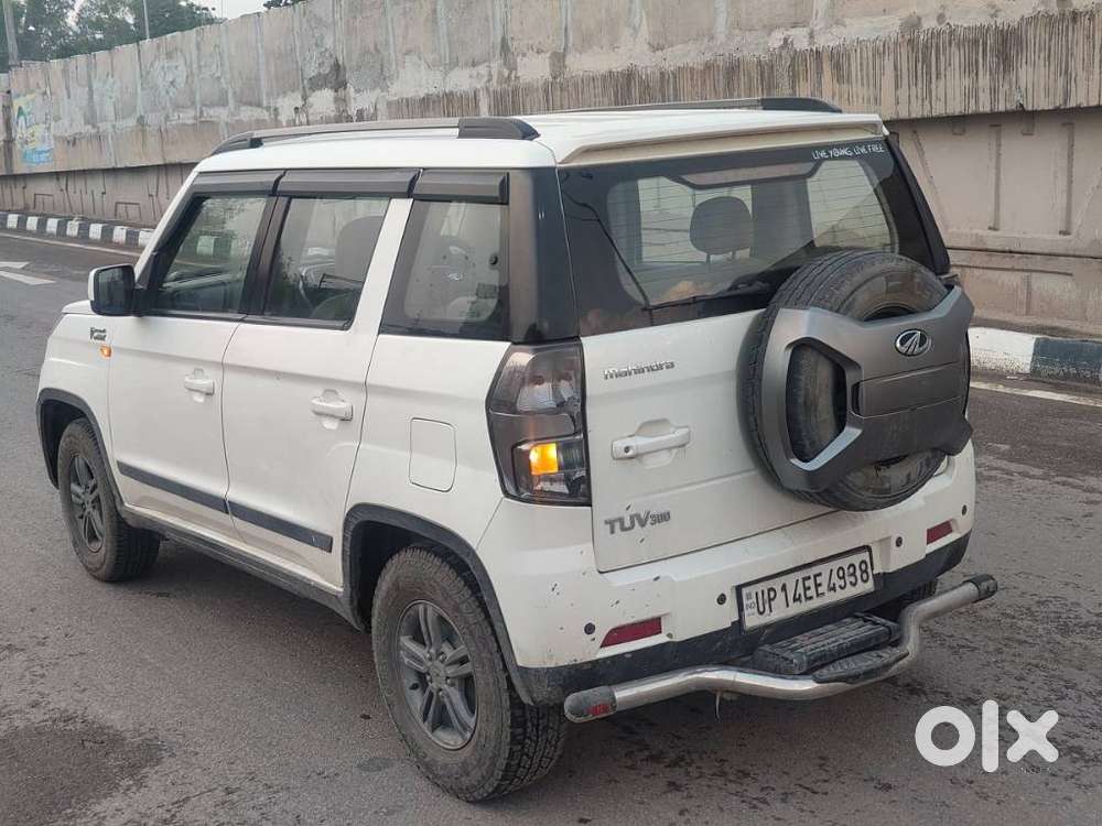 Mahindra Tuv 300 T10 Opt, 2019, Diesel