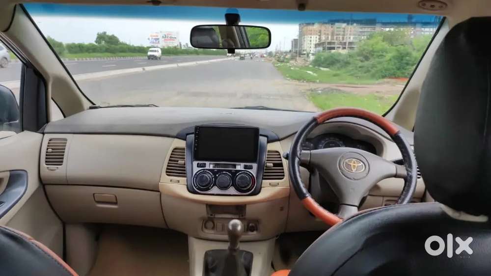 Toyota Innova 2.5 2011