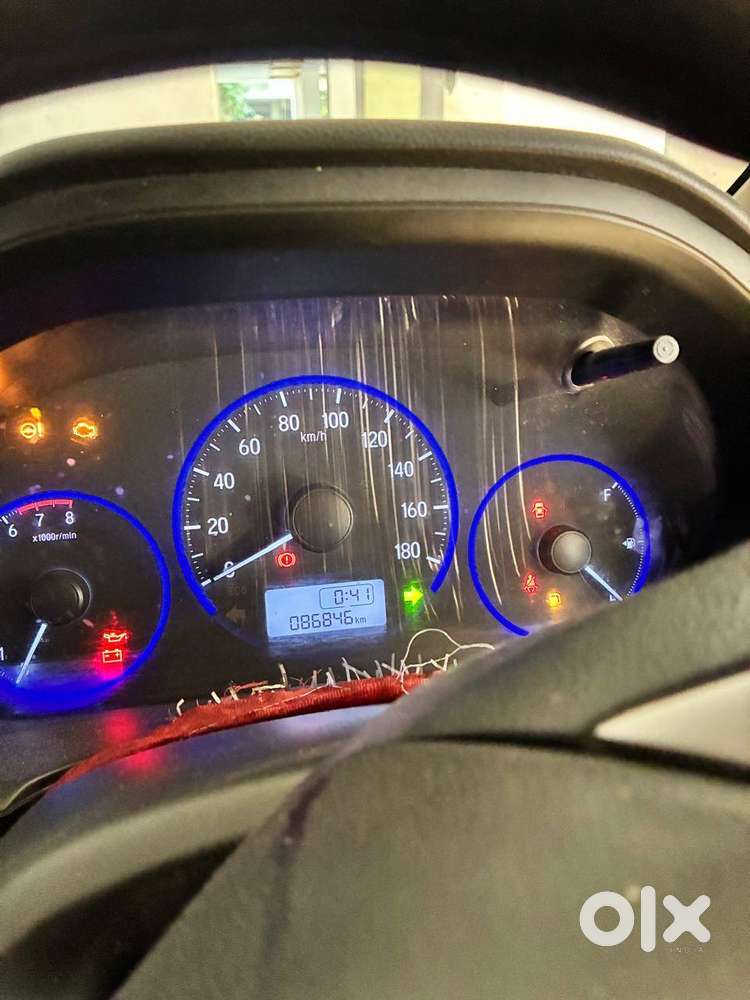 Well-maintained Honda Amaze (2017) Owned By A Retired Indian Air Force