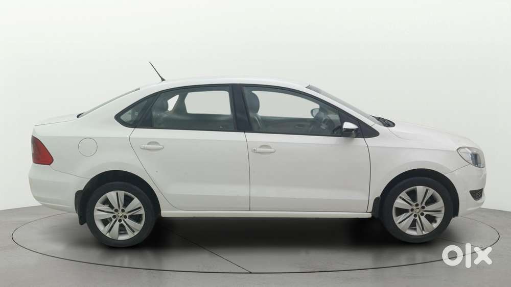 Skoda Rapid 2013-2016 1.6 Mpi Active, 2016, Petrol